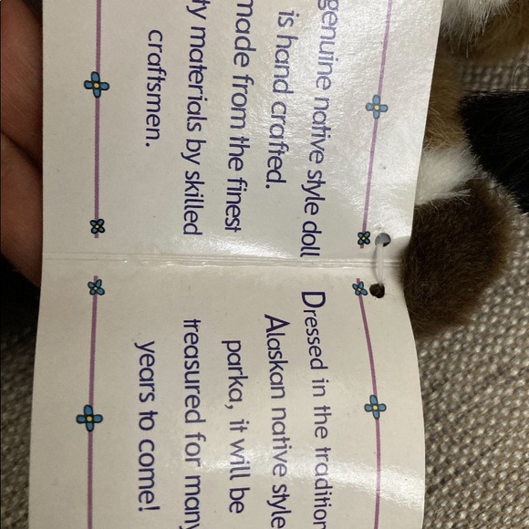 Alaskan Friends Genuine Native Style Eskimo Doll NWT! - Picture 3 of 6